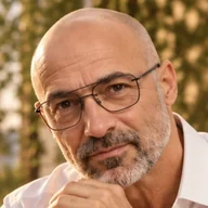 Portrait of Éric Pignol